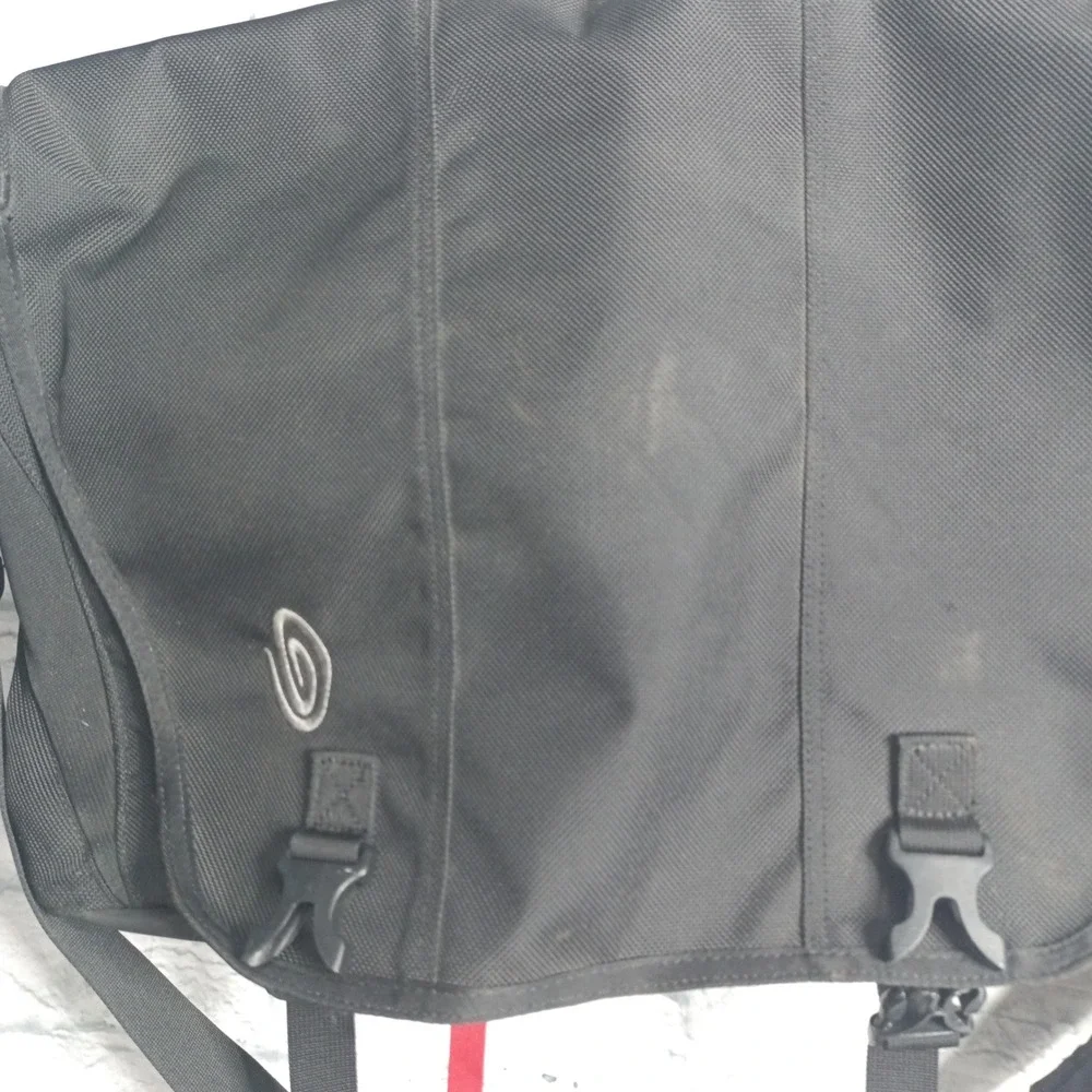 Timbuk2 Classic Messenger Bag Black Ballistic Nylon Laptop Commuter Bag s12